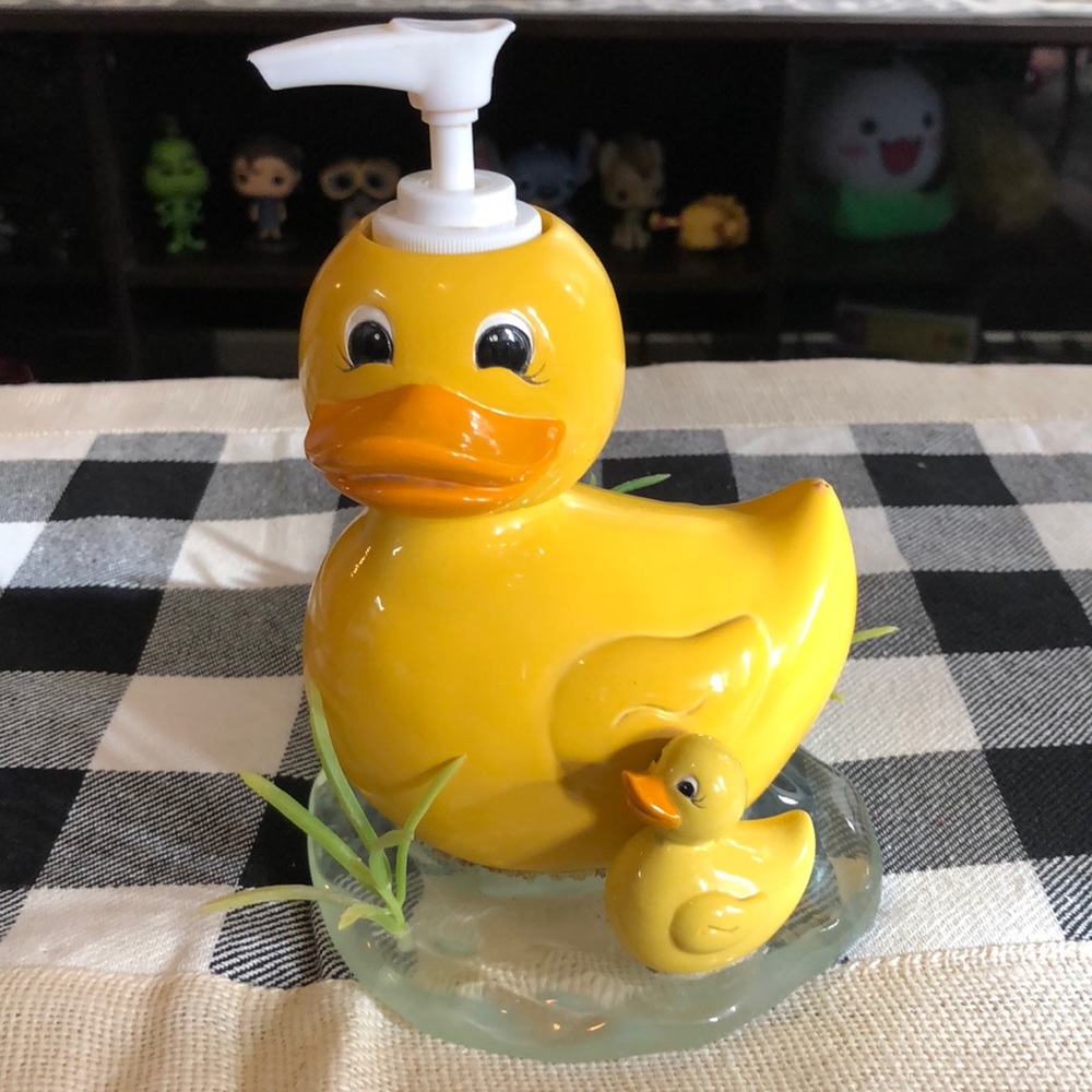 Duck and baby soap dispenser